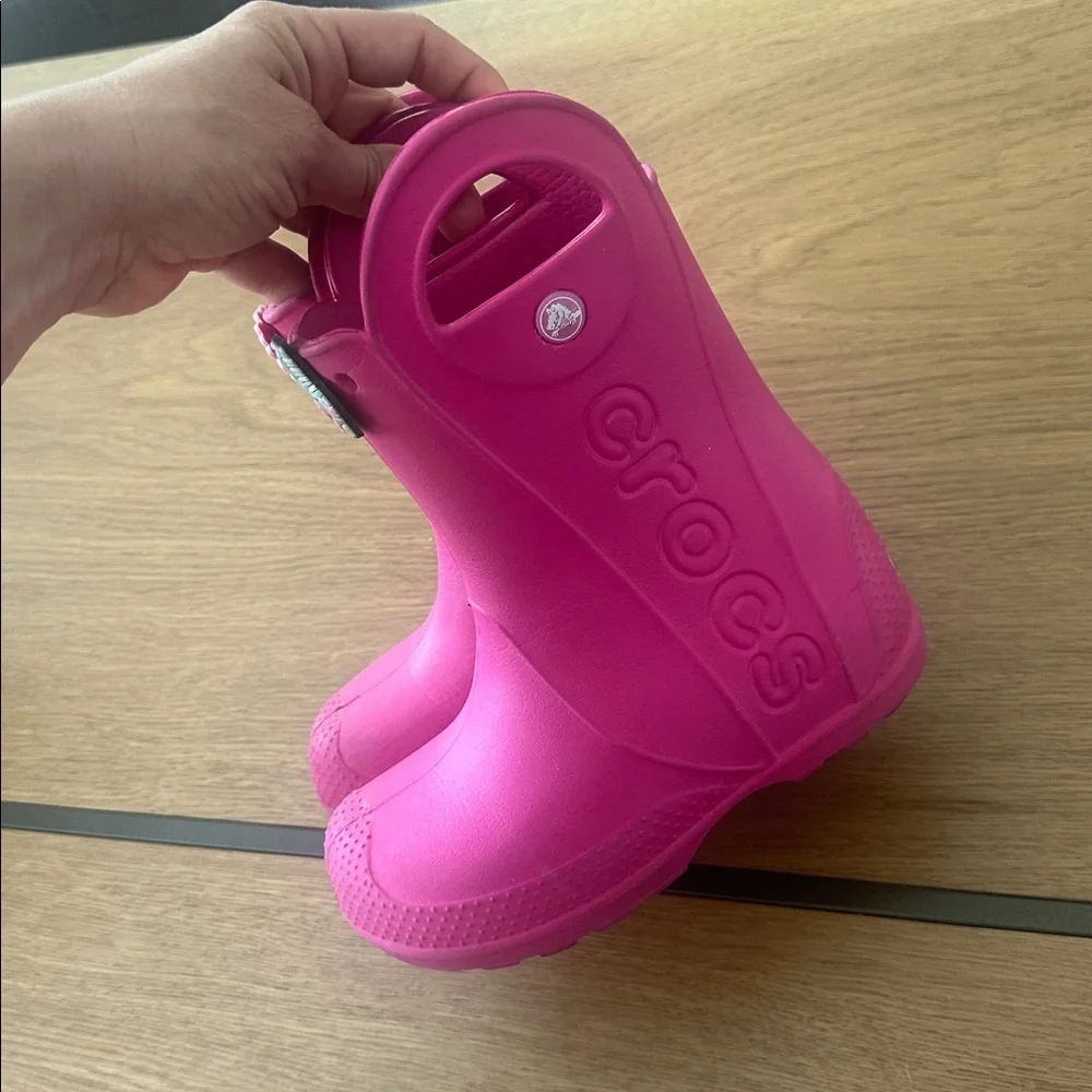 Crocs Kids Pink Handle It Rain Boot C12